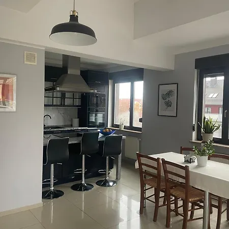 Motylkowa 125 M2 5 Pokoi * Breslau