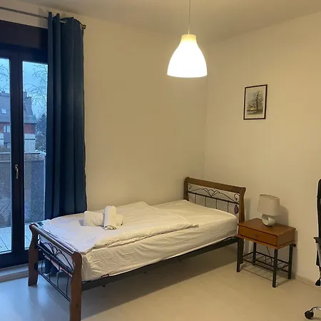 Motylkowa 125 M2 5 Pokoi ヴロツワフ