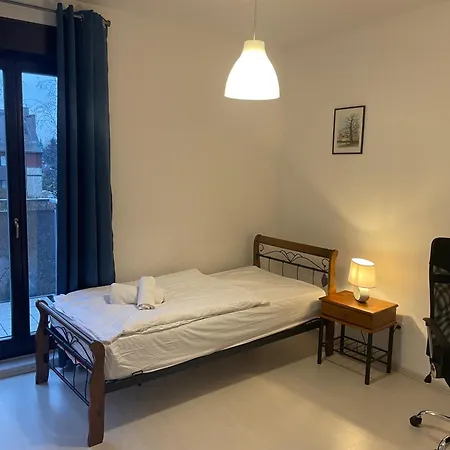 Motylkowa 125 M2 5 Pokoi * ヴロツワフ